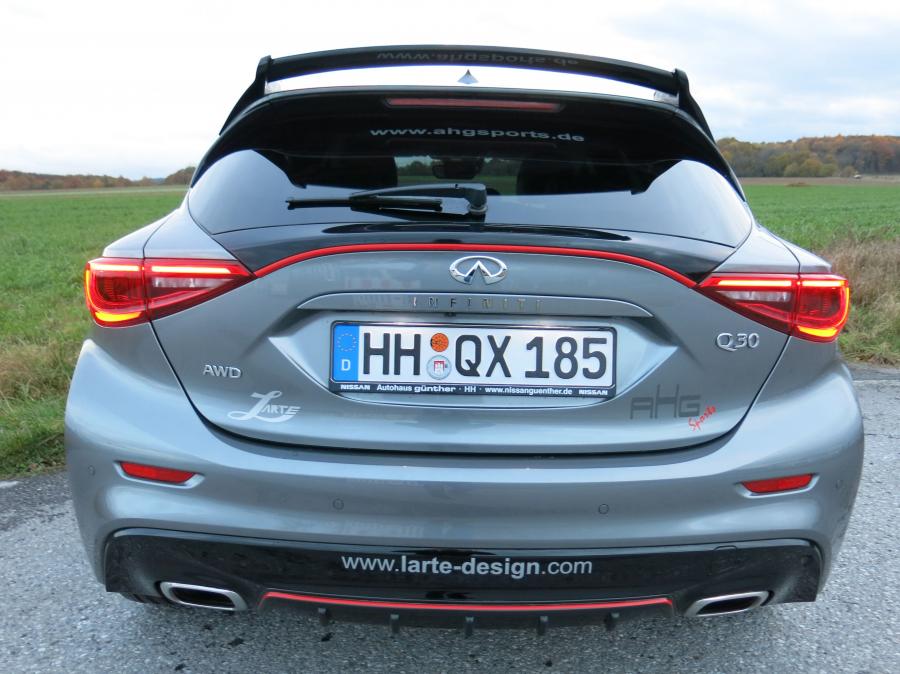  Infiniti Q30  2.2d AWD by Larte Design 2016 года  (фото 15 из 21)